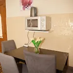 Makotel Apartmanhaz * Mako