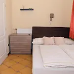 Makotel Apartmanhaz Apartment Mako