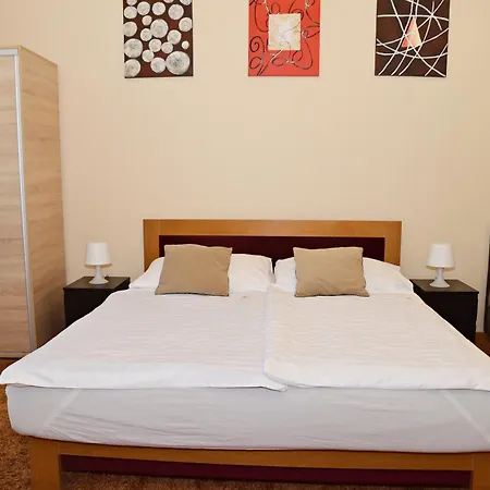Makotel Apartmanhaz Apartment *