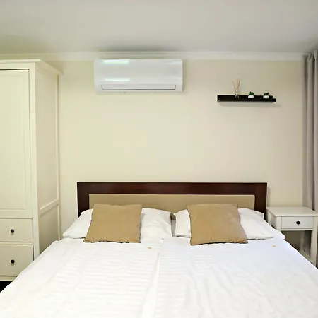 公寓 Makotel Apartmanhaz