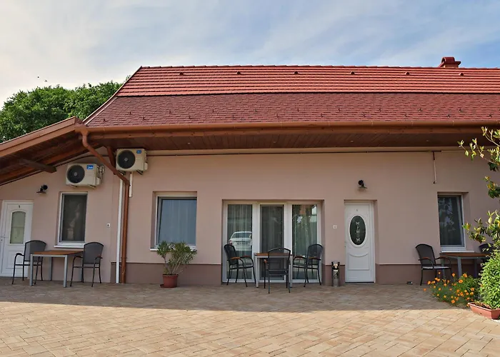 Makotel Apartmanhaz Appartement Makó