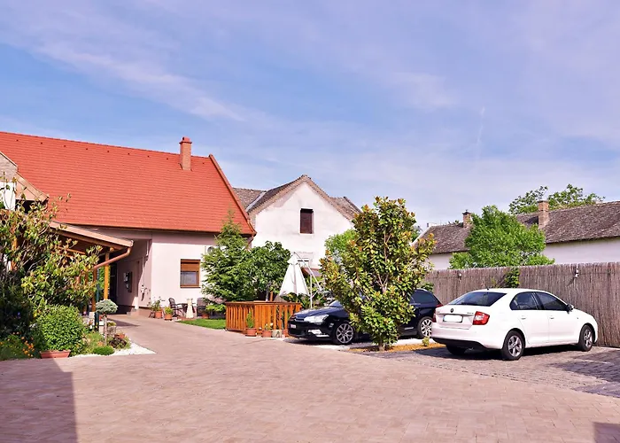 Makotel Apartmanhaz Makó