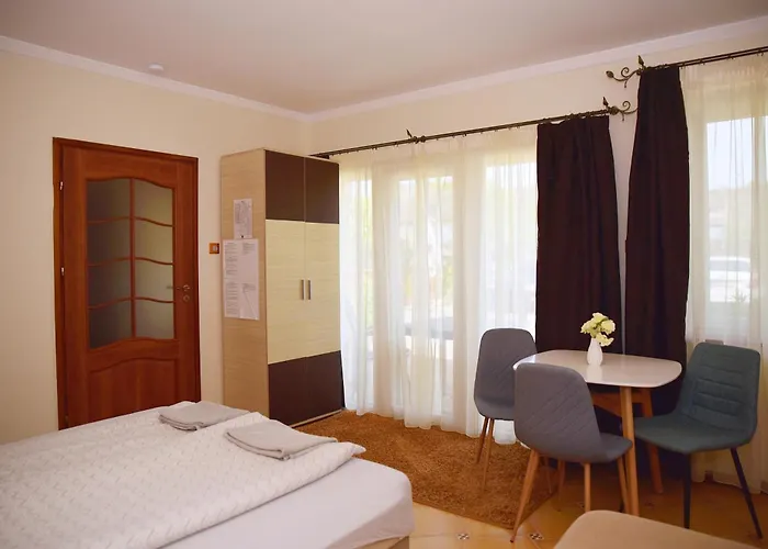 Makotel Apartmanhaz * Makó