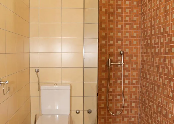 Makotel Apartmanhaz