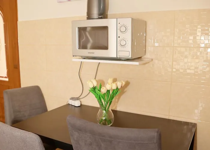 Makotel Apartmanhaz * Makó