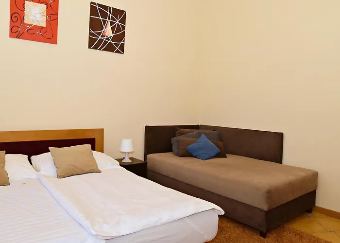 Makotel Apartmanhaz Appartement Makó