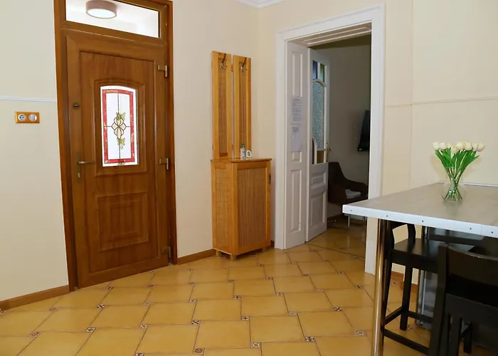 Makotel Apartmanhaz Appartement Makó
