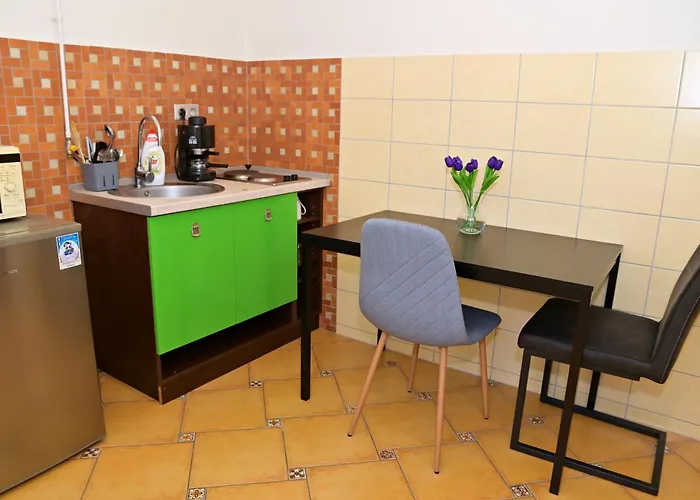 Makotel Apartmanhaz Makó