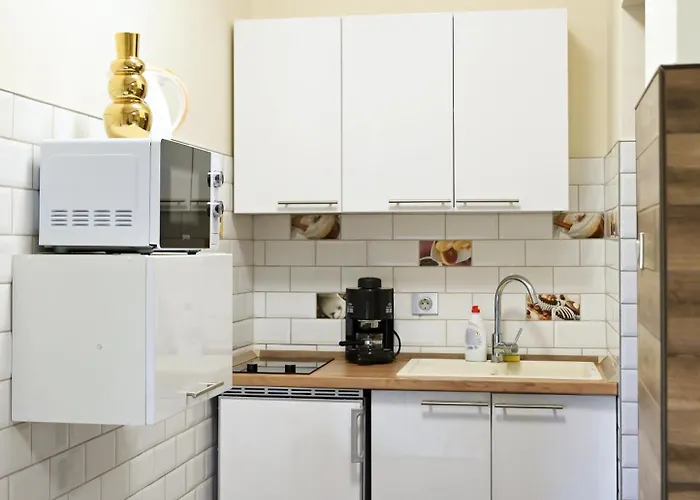 Makotel Apartmanhaz * Makó